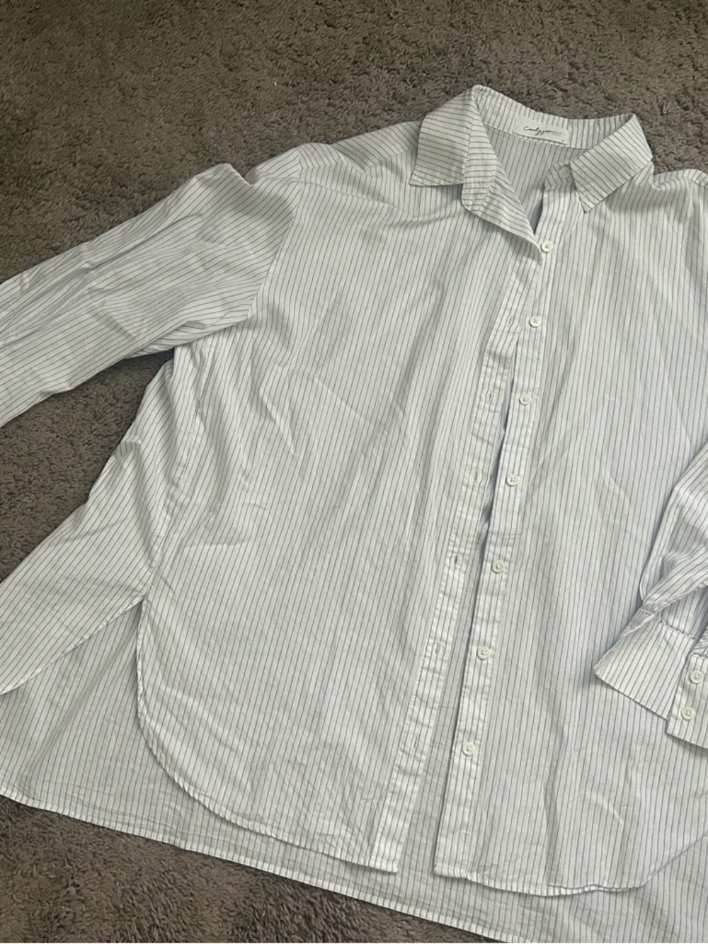 Carly Jean Los Angeles White and Light Blue Striped Button-Down Shirt small